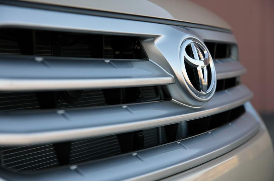  Toyota Highlander 2011 года  (фото 28 из 108)